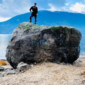 Meet your Posher, Monica